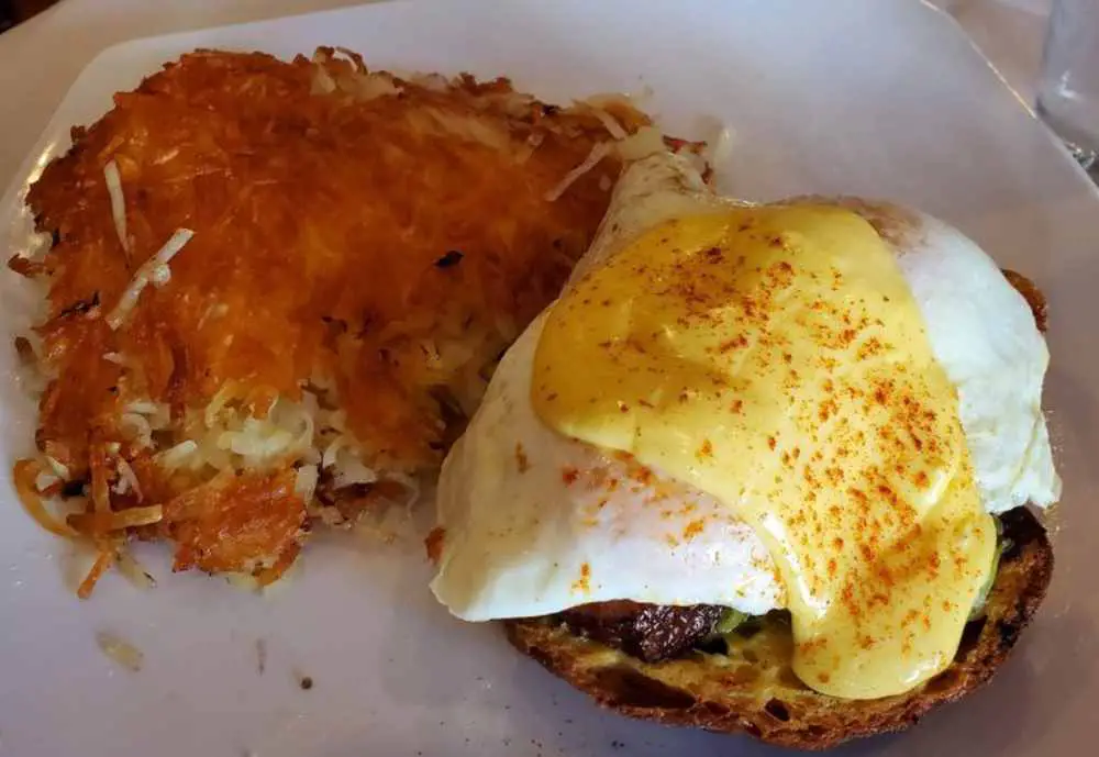 brisket benedict at Green Gateau in Lincoln Nebraska