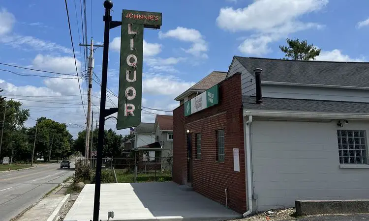 Johnnie's Tavern, definately one of the best hole-in-the-wall spots in Columbus, OH.