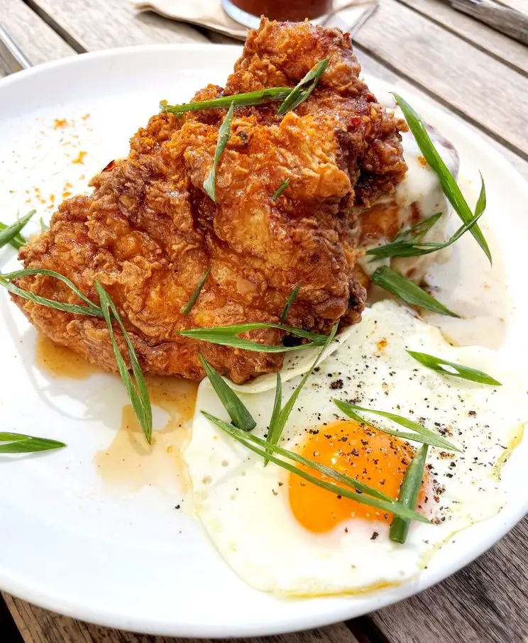 Paperboy in Austin Texas, fried chicken and eggs
