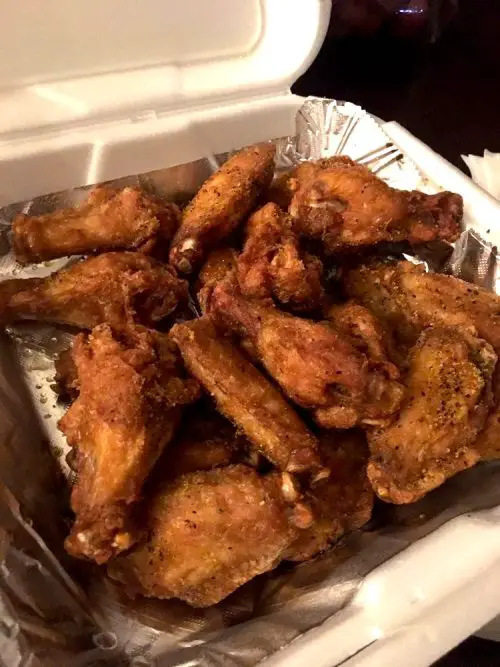 Must Try 2 HoleintheWall Restaurants in Greenville, SC