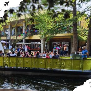 river boat San Antonio riverwalk