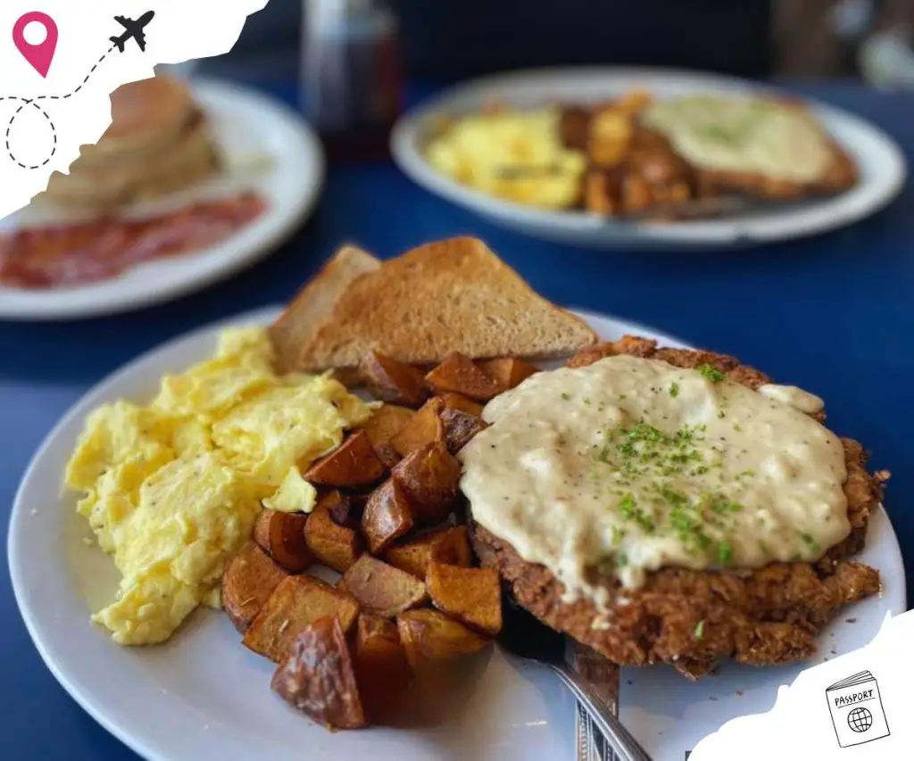 chicken fried steak and eggs Sunnyside Diner in Oklahoma city