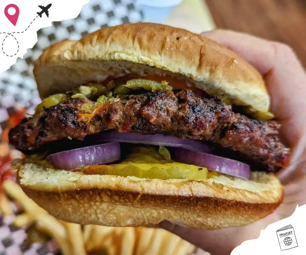 delicious burger at the grill on San Mateo in albuquerque