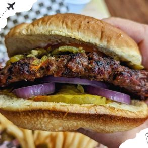 delicious burger at the grill on San Mateo in albuquerque