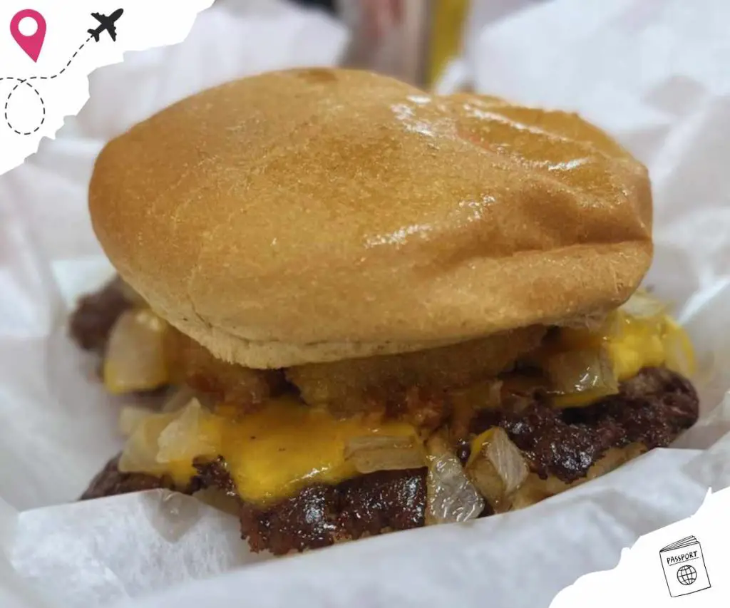 delicious burger at The Snack Shack on Johnson Drive in OVerland Park Kansas