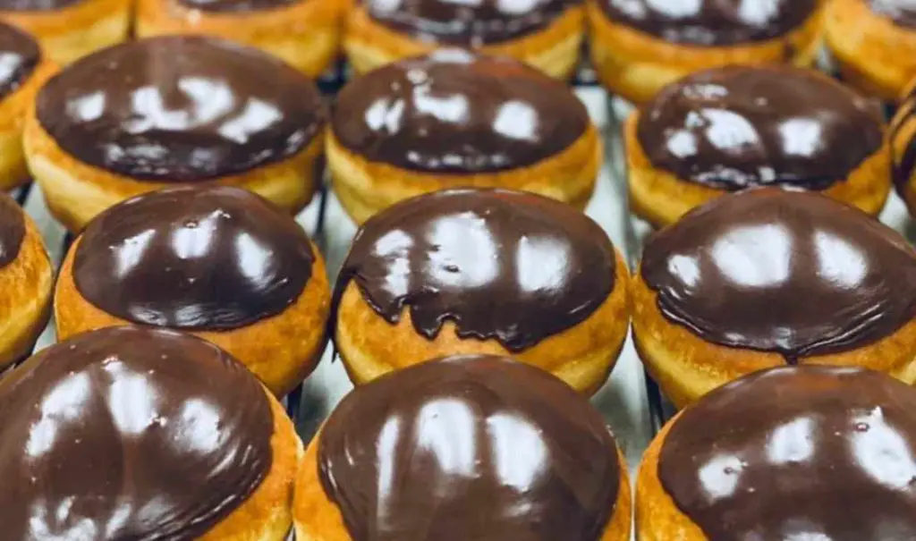 donuts at cliftons donut shop in Louisville kentucky