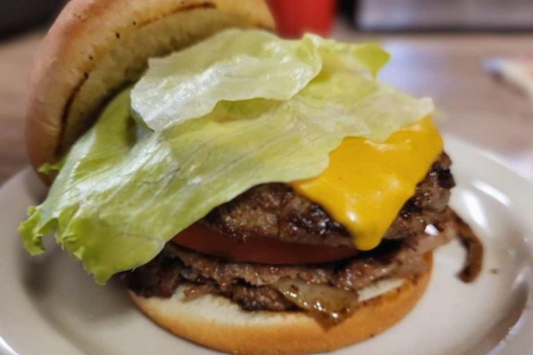 delicious burger from the lemon drop in Anderson, Indiana