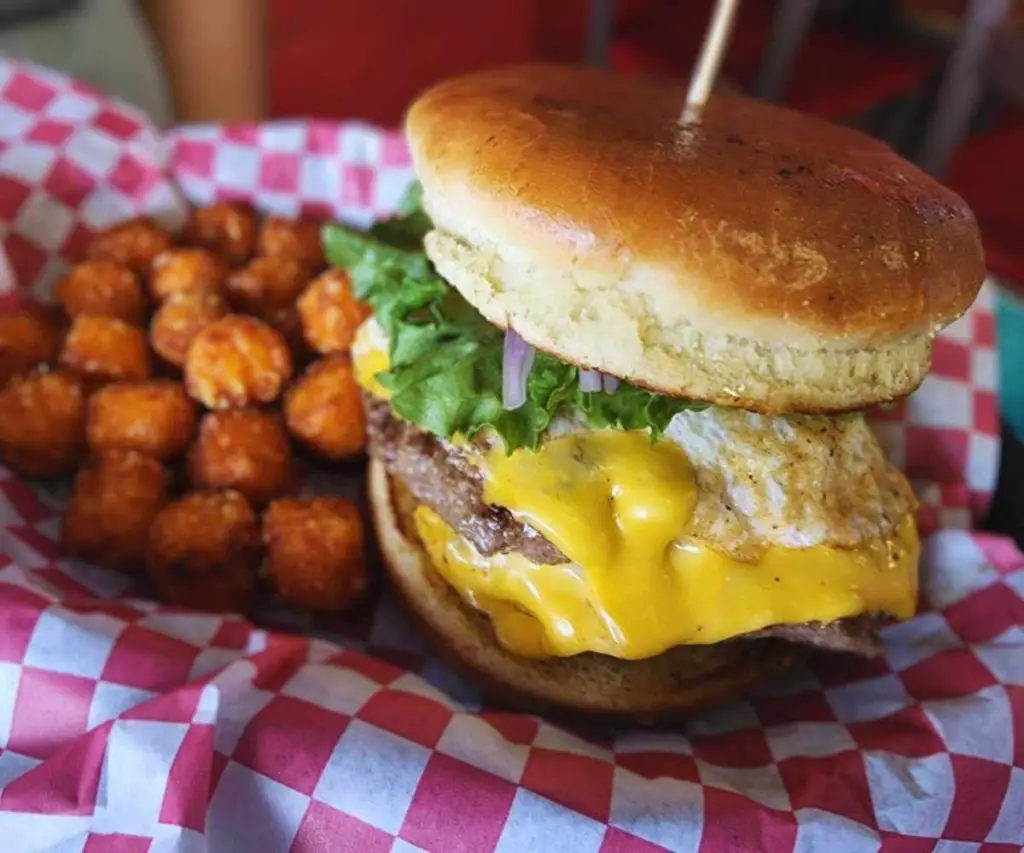 Burger beach hideaway burger spot in corpus christi texas