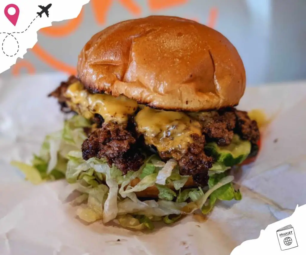 single burger at dukes in la Mesa ca