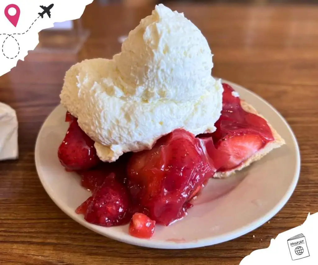 strawberry cake at pie n burger in Pasadena ca