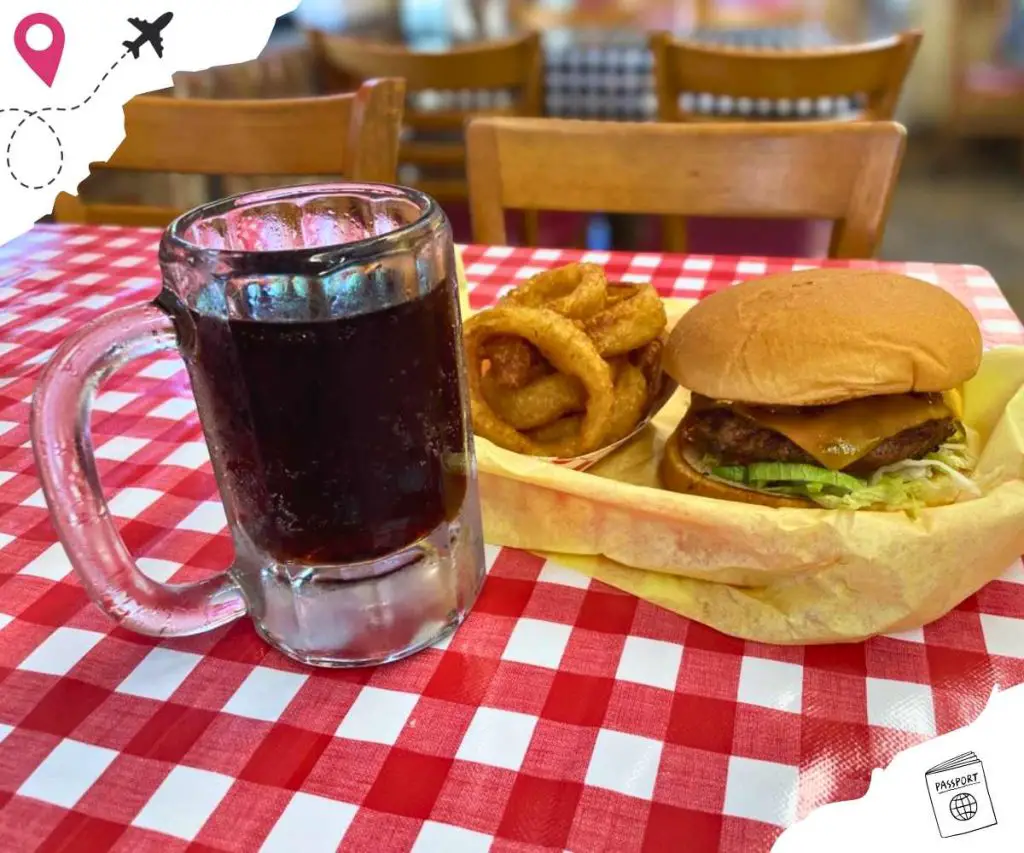 a homemade root beer, onion rings and cheeseburger at del's charcoal burgers in Richardson texas