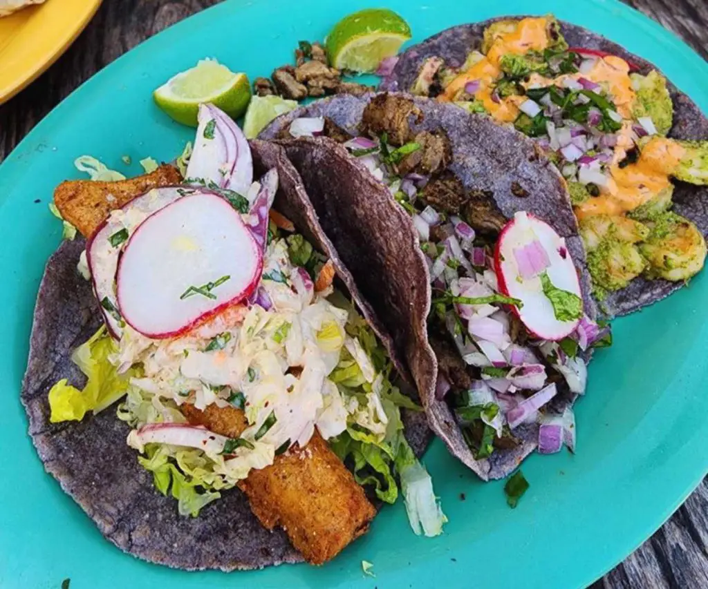 colorful tacos at El tesoro Mexican restaurant in Atlanta georgia