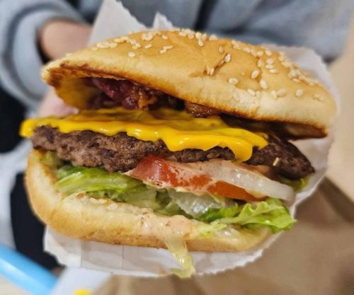 burger at king's burger in San Jose ca
