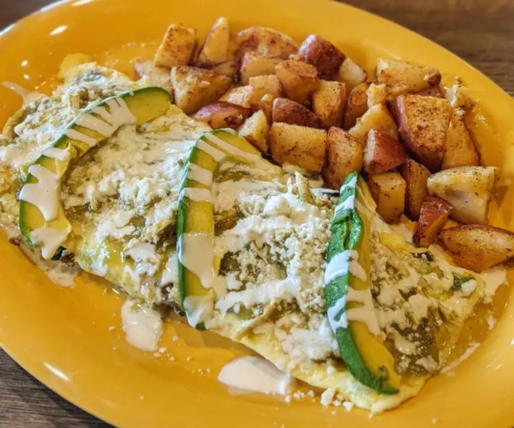 El Rey omelette at bagner & alexa's in Greensboro, North carolina