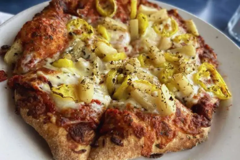 small pizza at calvino's in toledo ohio