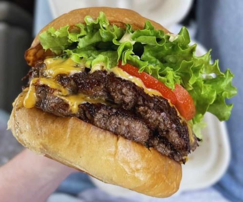 1/2 pound burger at Beep's burgers in San Francisco, california