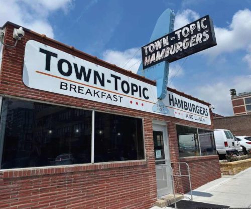 outside town topic in Kansas City missouri