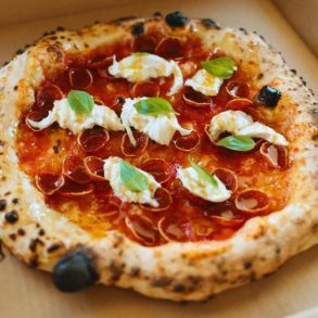 wood fired pizza at nuovo wood fired pizza in Clovis california