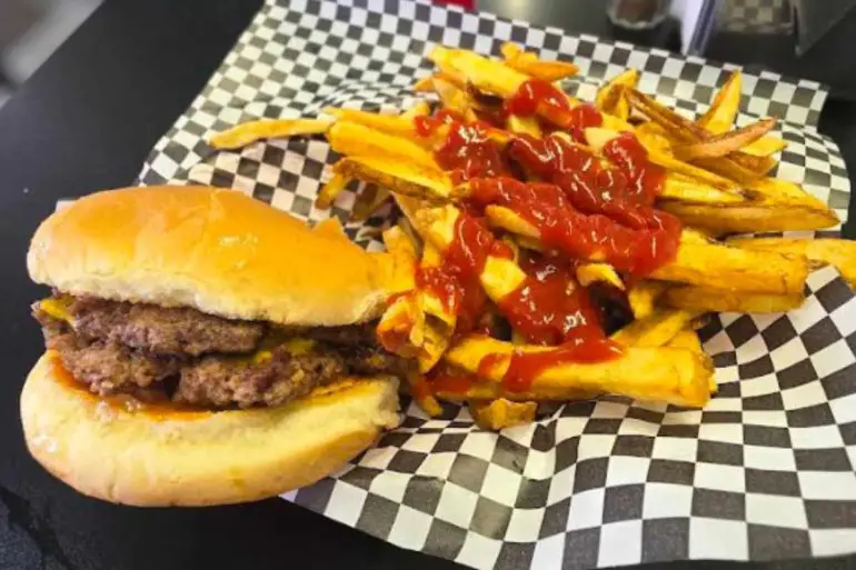 burger and fries at joe's route 66 diner in Stratford missouri