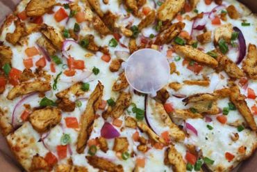 pizza at Desi pizza bites in stockton california
