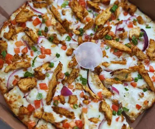 pizza at Desi pizza bites in stockton california