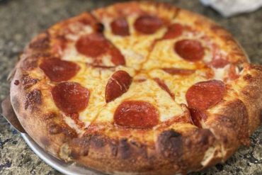 pepperoni pizza at 2 brothers pizza in Riverside california