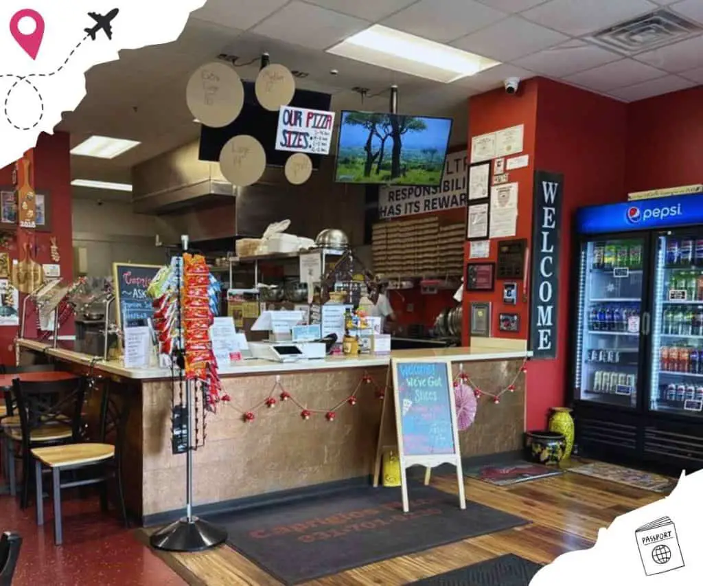 inside Caprigios Pizza in Clarksville tennessee