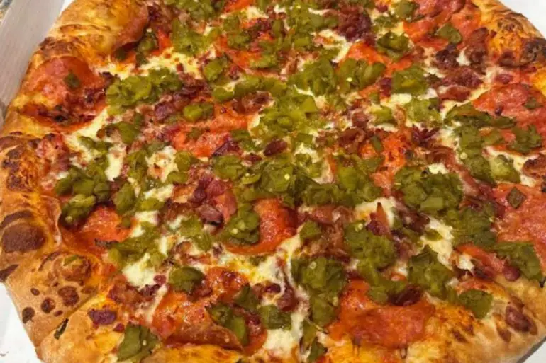 pizza at mattenga's in San Antonio texas