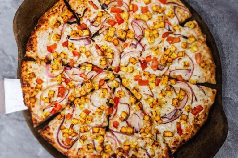 Malai Paneer Pizza at curry pizza house in sunnyvale california