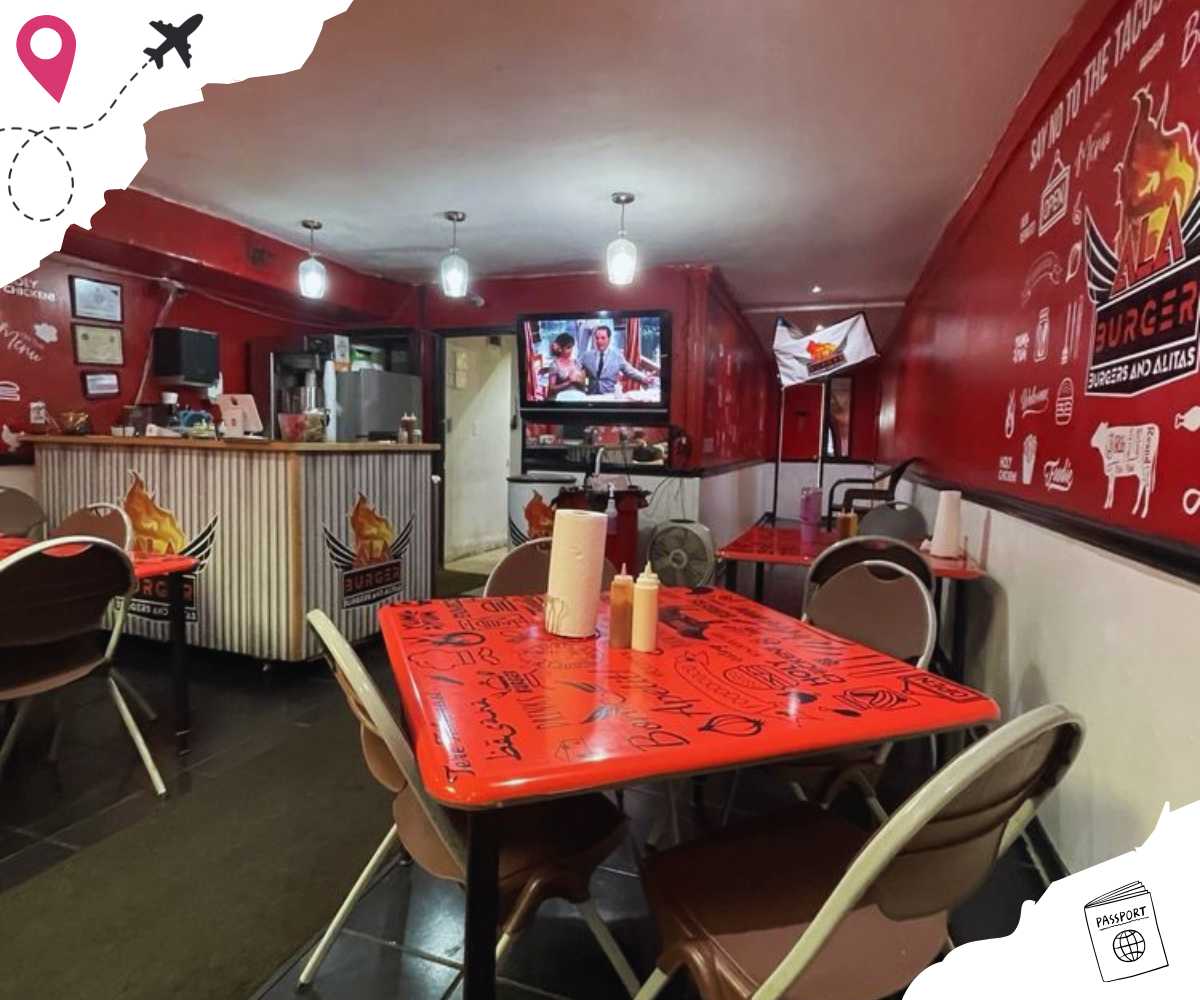 inside ala burgers in Laredo texas