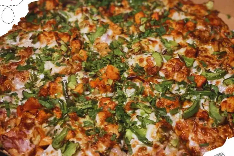 Chicken Tandoori Chicken Pizza at curry in a hurry in Kent washington