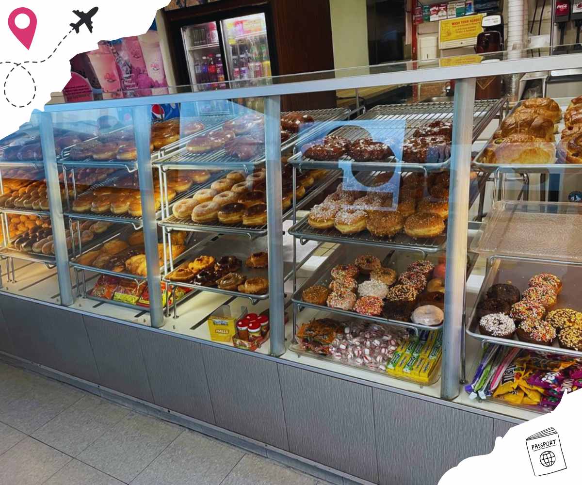 howard's donuts & deli in San bernadino