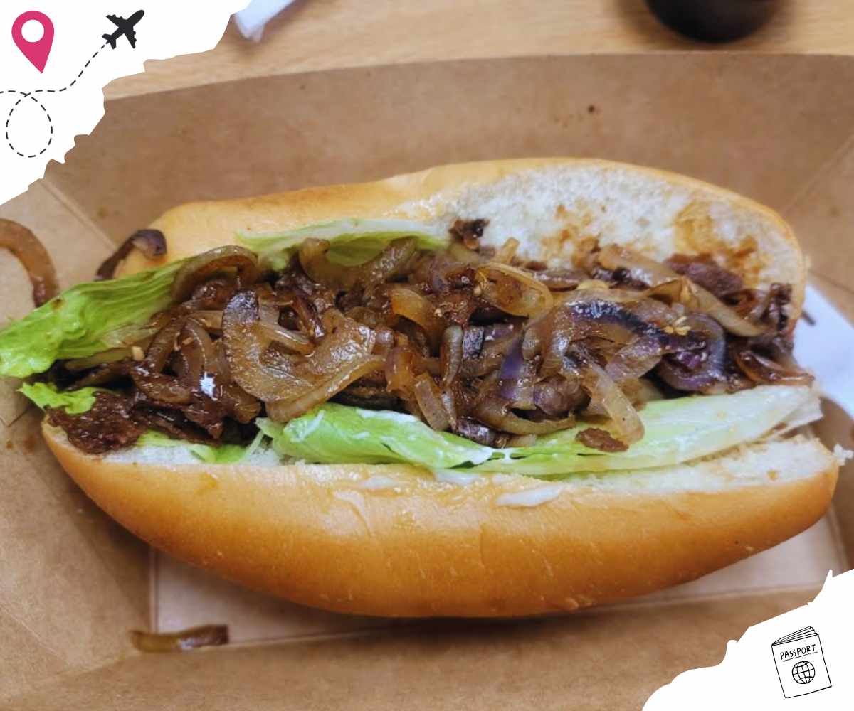 steak sandwich at squeeze inn in Stockton missouri