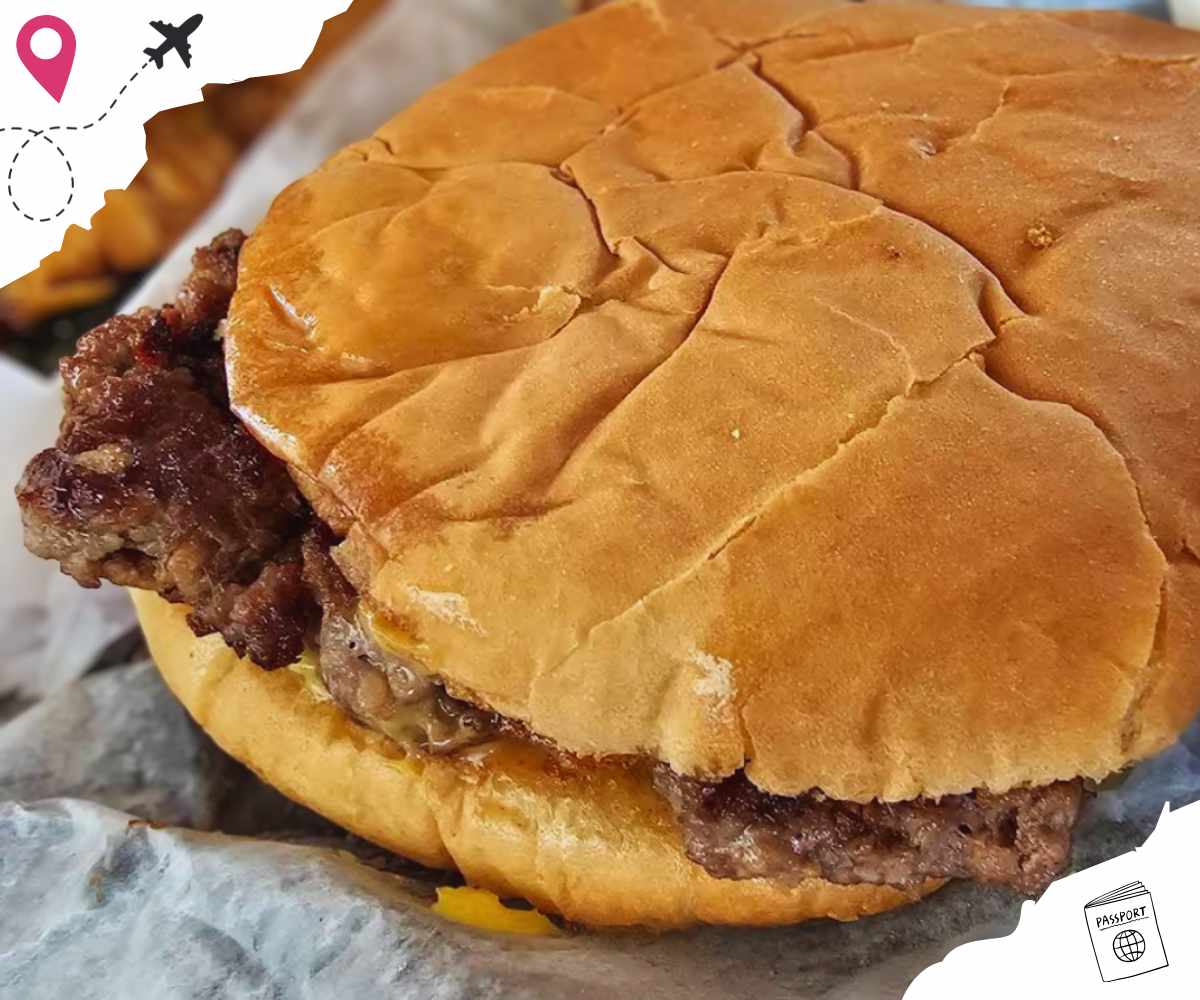 burger at r-b drive in in Hutchinson ks