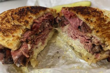 sandwich at diamond deli in Akron ohio