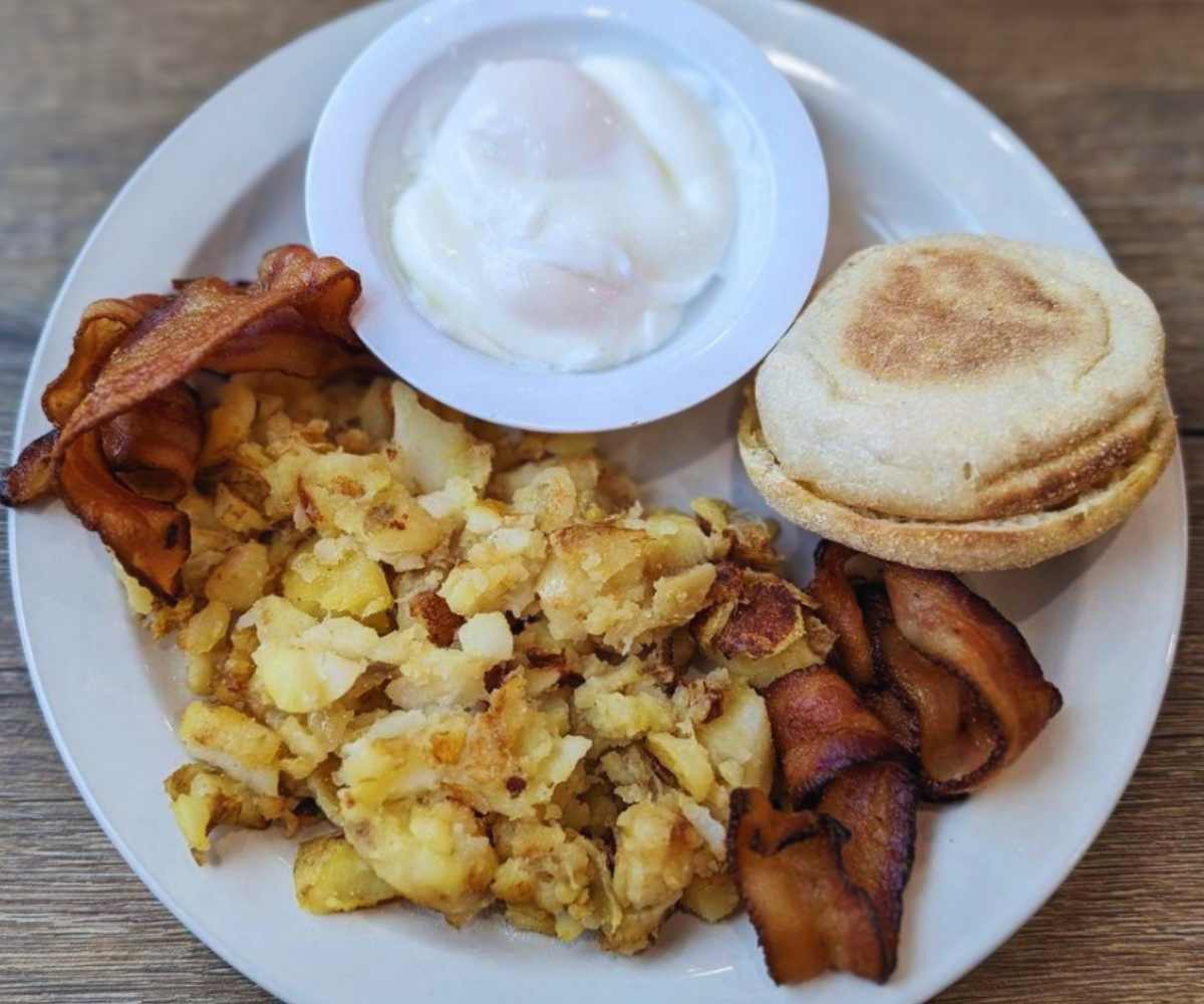 huge breakfast at pops diner co. in Virginia beach va