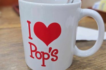 pop's diner Co in Virginia beach