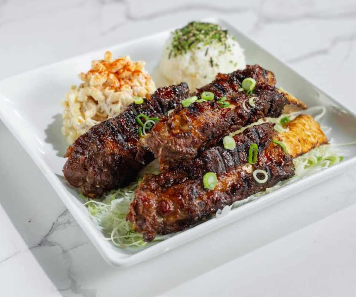 beef ribs at moon grill in Ontario ca