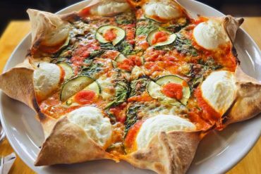 pizza at mister 01 extraordinary pizza in fort worth texas