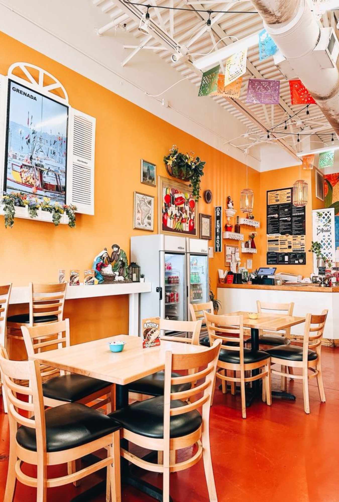 inside aleida's restaurant in cedar park texas