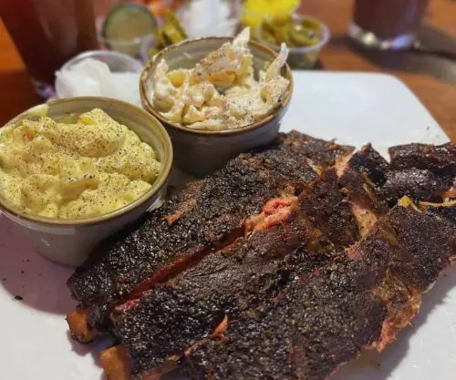 bbq at bite me bbq in Wichita kansas