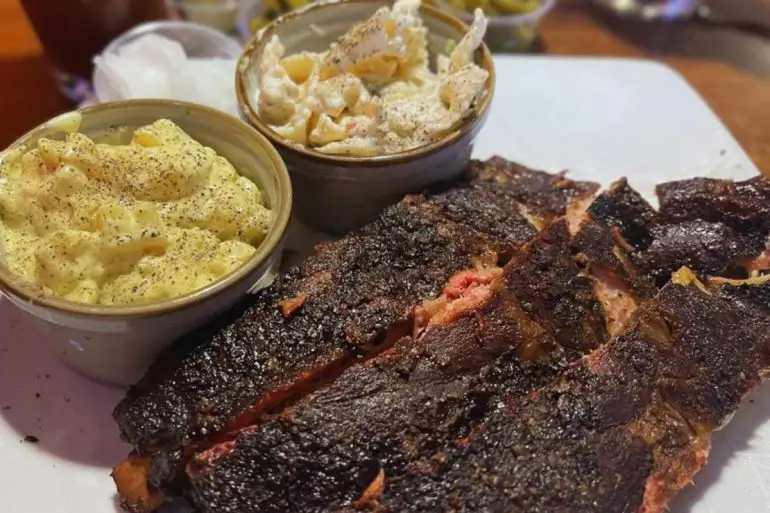 bbq at bite me bbq in Wichita kansas