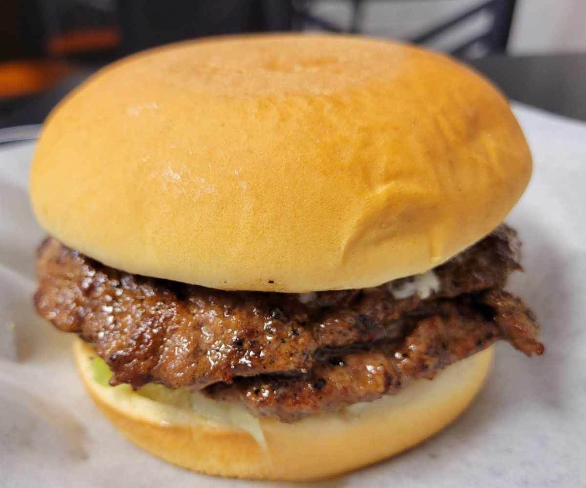 burger at lucky's burgers & shakes in Phoenix az