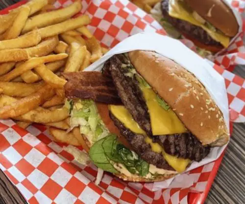 avocado burger at vicky's burgers in Corona ca