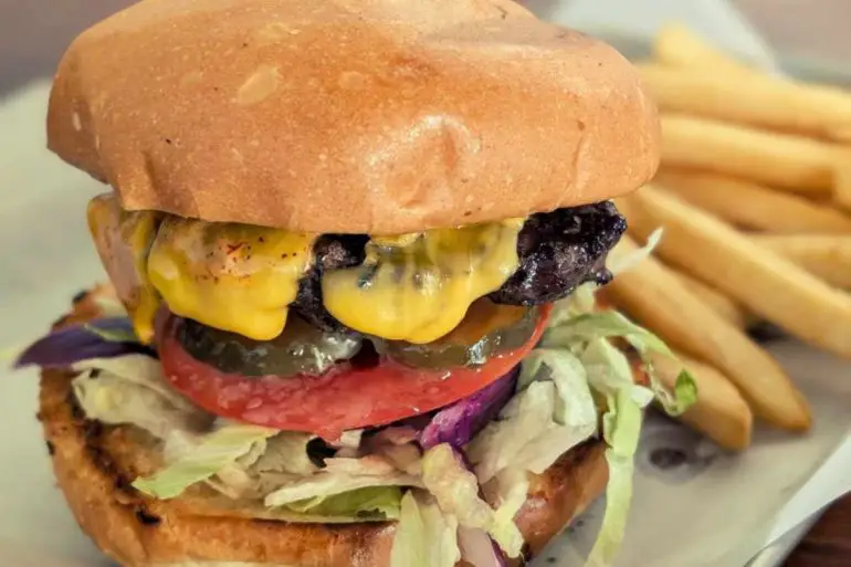 sal's classic at sal's burgers in San Mateo california