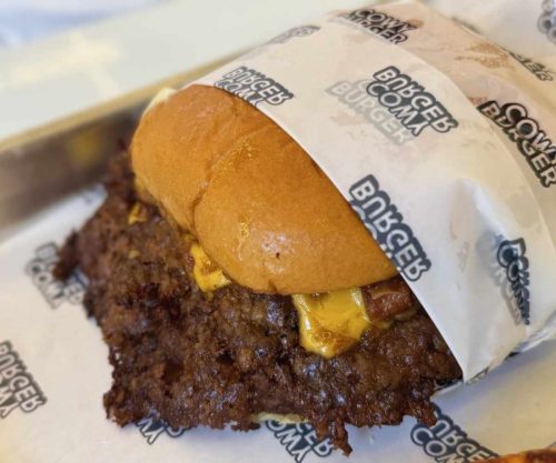 smash burger at Cowy BUrgers in miami florida
