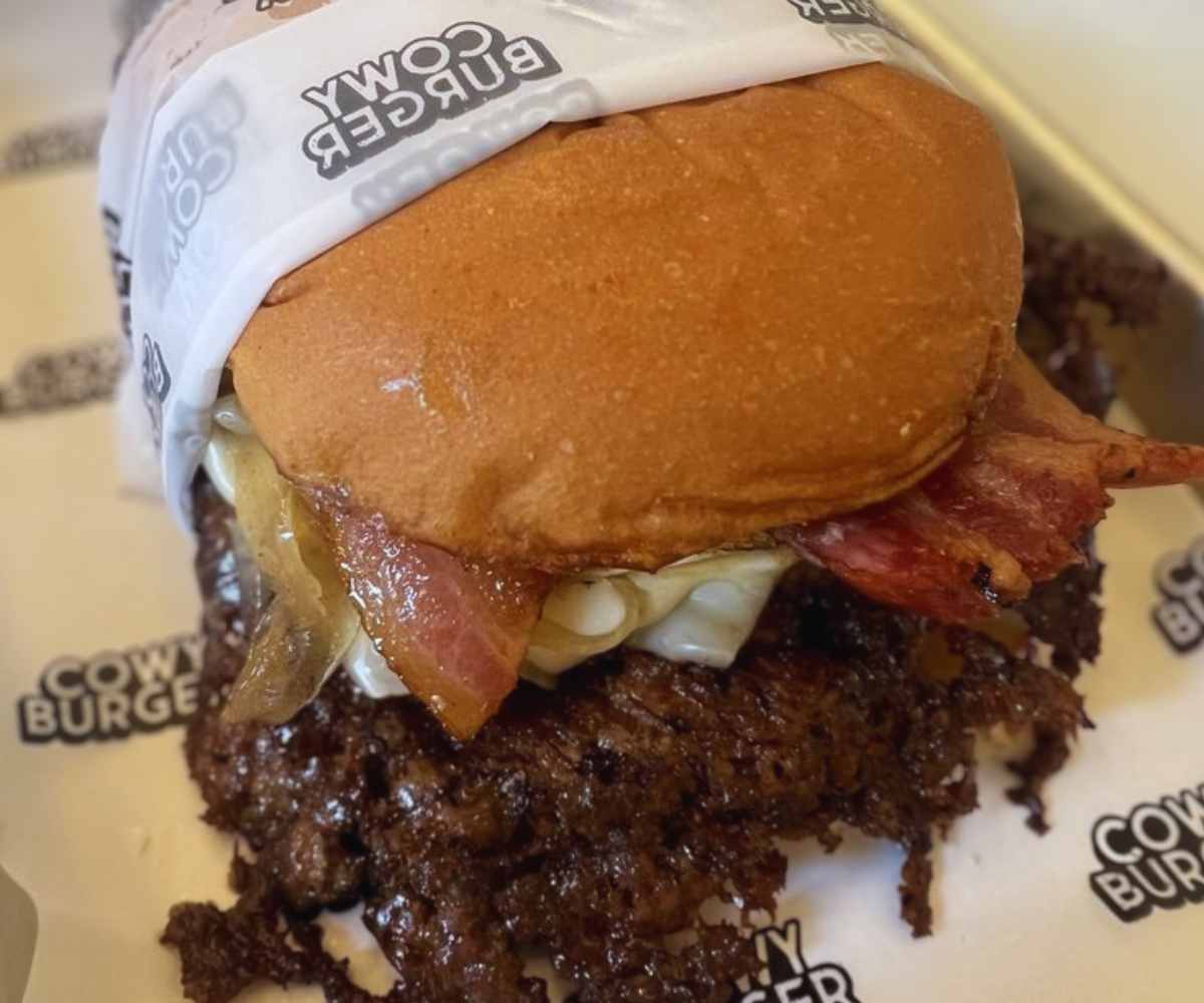 Cowy smash burger at Cowy Burgers in Miami fl