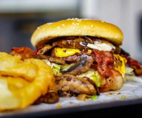 cheeseburger at broiler bay hamburgers in bellevue WA