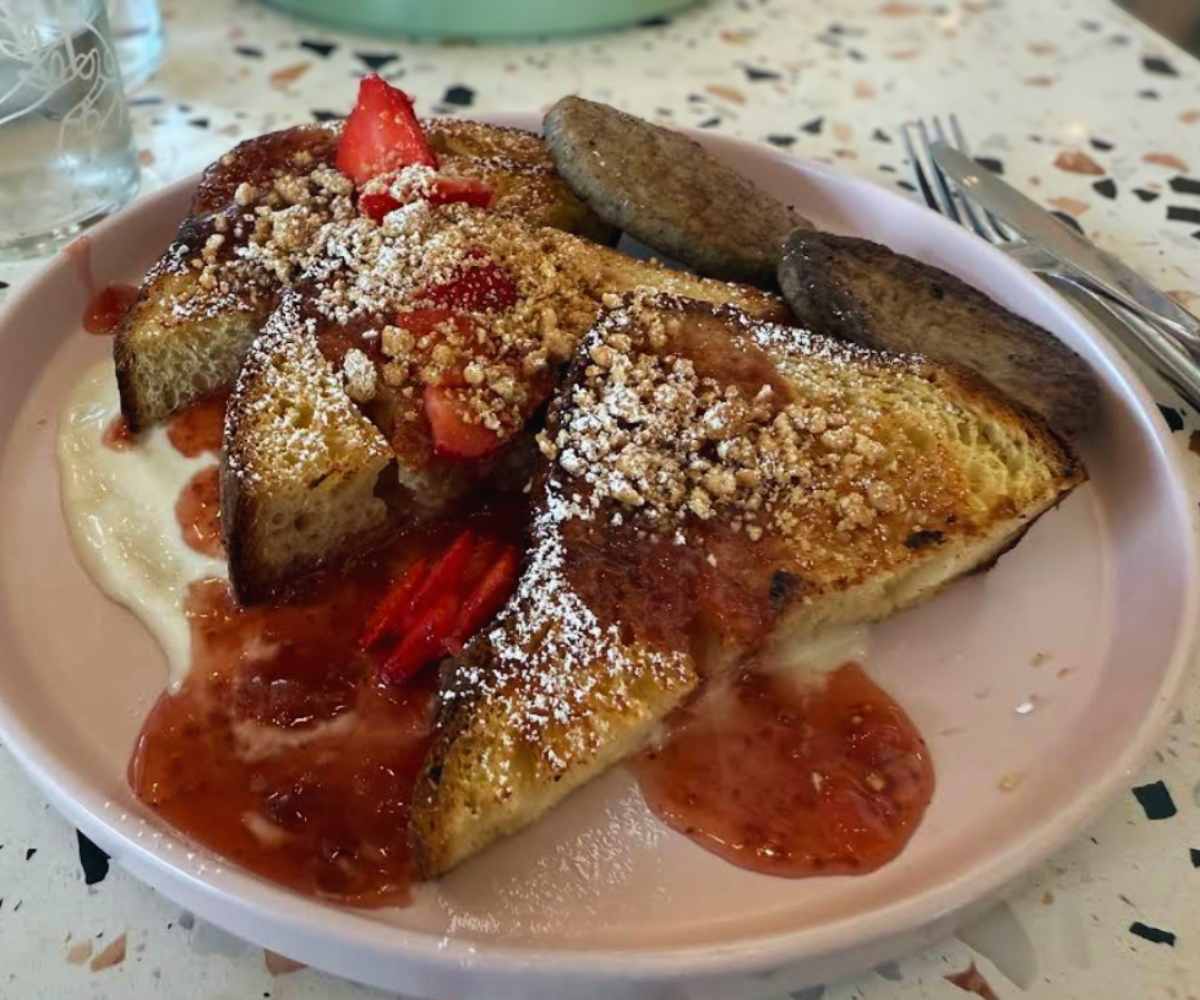 strawberry french toast 
