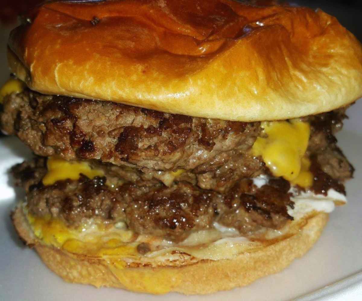 double cheeseburger at taste of Detroit in Brandon mississippi